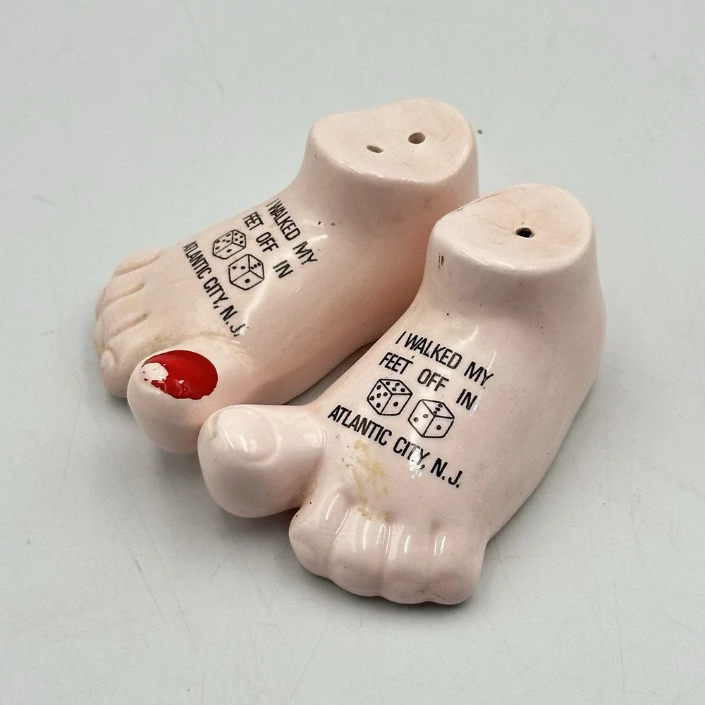 Walked my feet off at Atlantic‎ City, New Jersey Salt and Pepper Shaker Set
